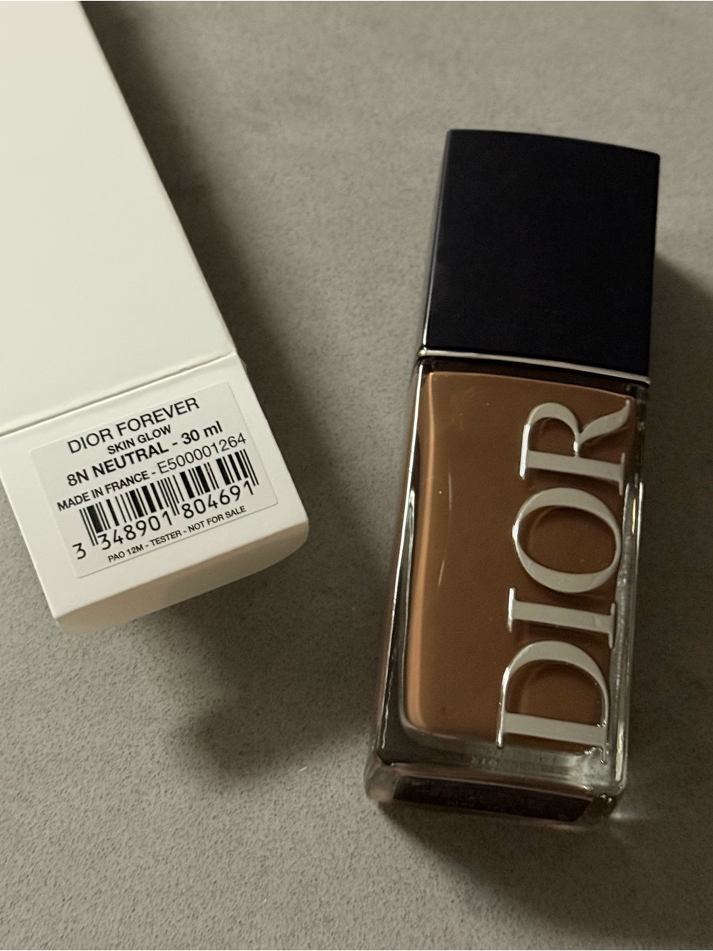 8N Dior Forever Skin Glow Foundation